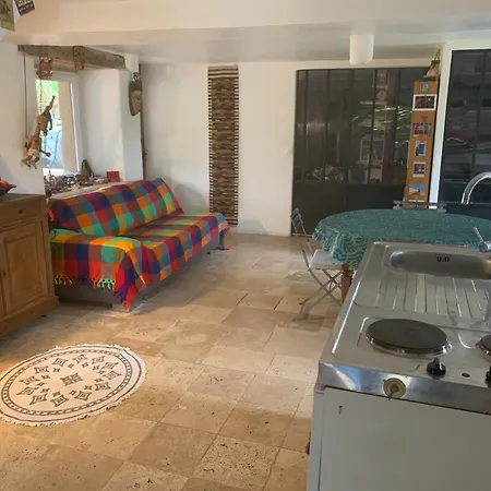 Rdc D'une Maison En Pierre St Antonin Noble Val Prázdninový dům
